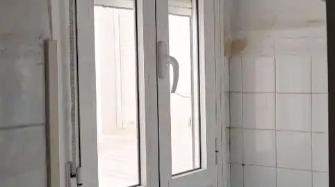 Foto 5 de Piso en venta en Calle Doctor Gómez Ulla, 38, Playa de la Regla, Chipiona
