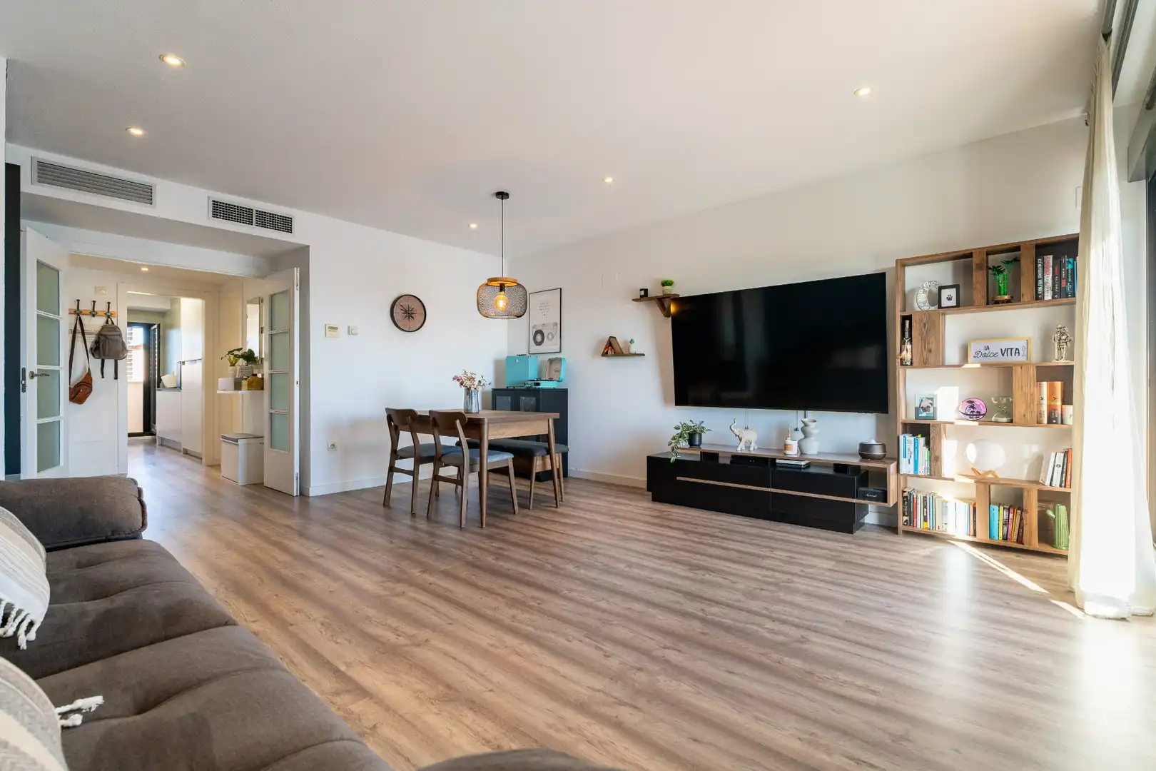 Sala d'estar de Àtic en venda en Reus amb Aire condicionat, Calefacció i Parquet