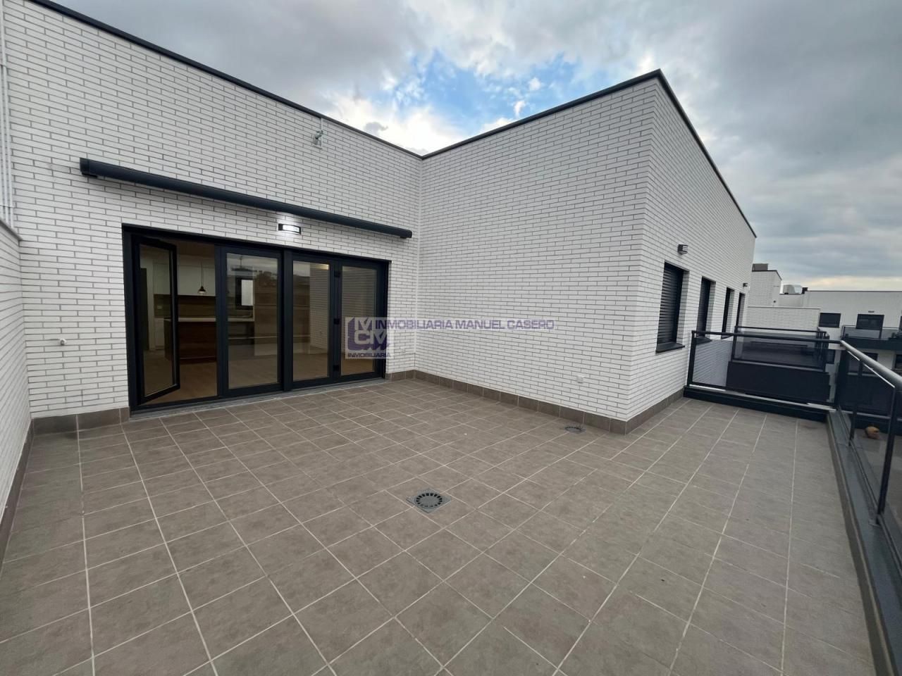 Terrassa de Àtic de lloguer en Cáceres Capital amb Calefacció, Terrassa i Traster