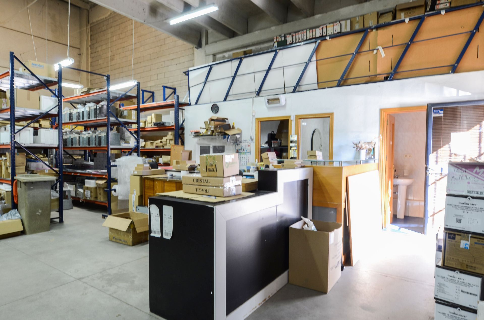 Nave industrial en venta en Villanueva de la Cañada