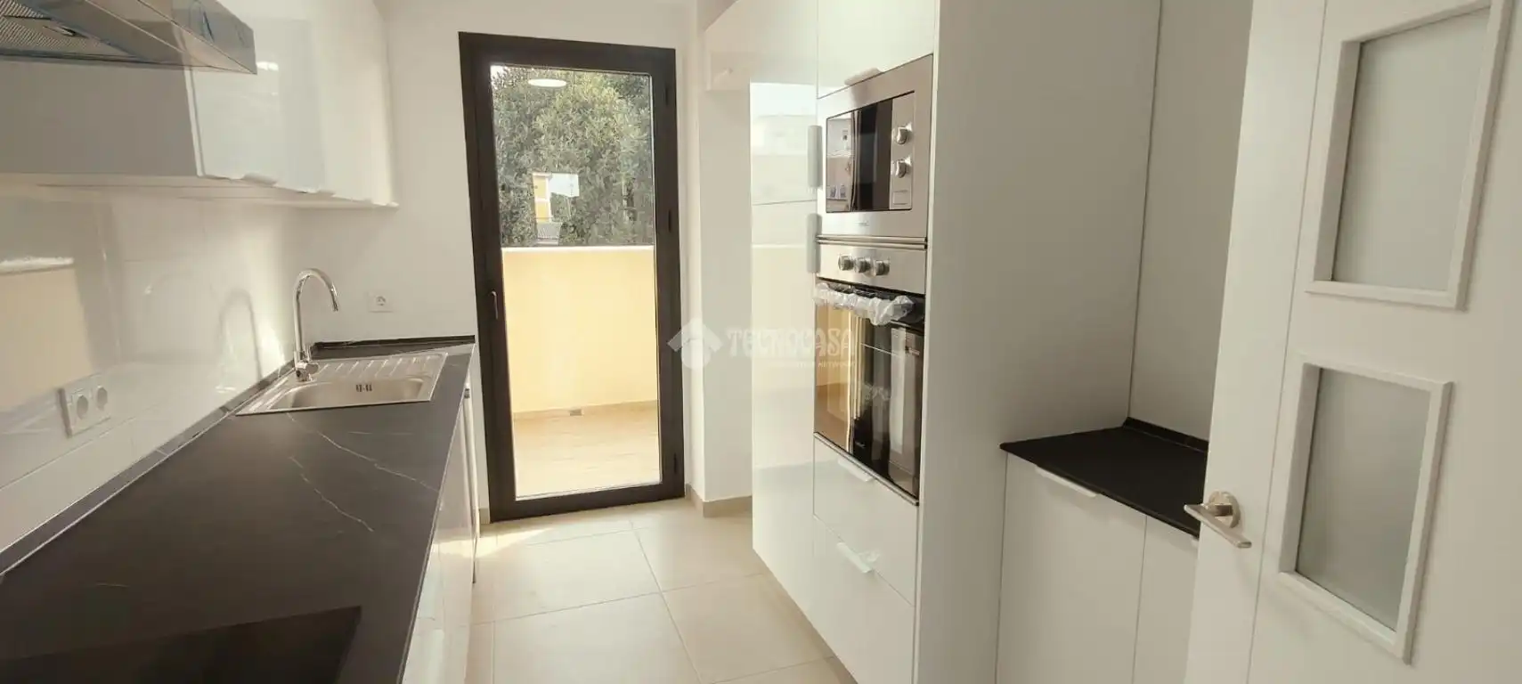Kitchen of Flat for rent in La Rinconada  with Air Conditioner