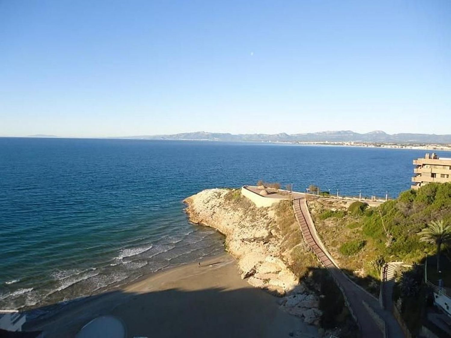 Vista exterior de Pis en venda en Salou amb Aire condicionat i Piscina comunitària