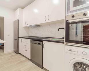 Kitchen of Flat to rent in  Madrid Capital  with Heating