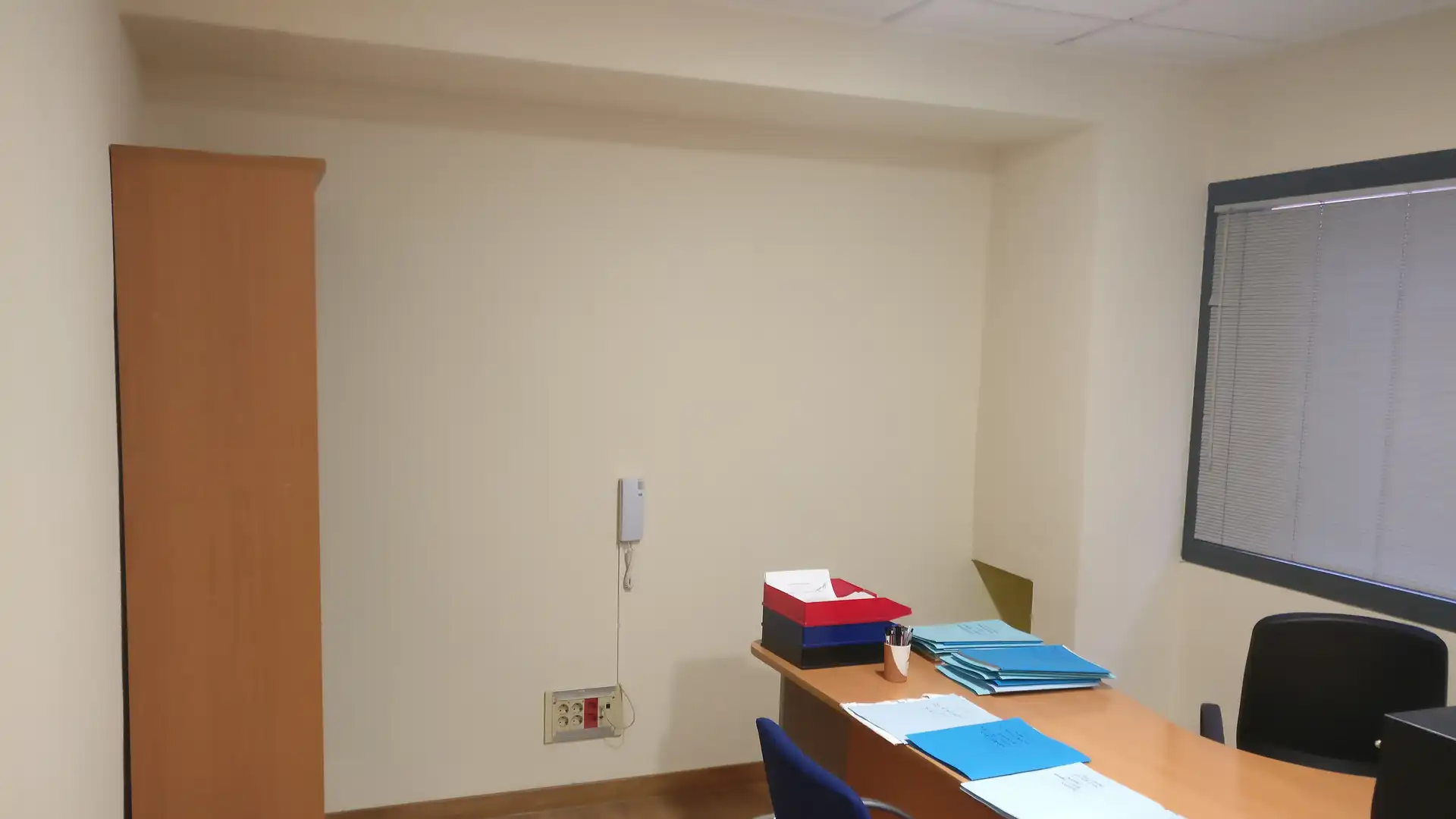 Büro zum Verkauf in Toledo mit Klimaanlage, Heizung und Abstellraum