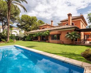 Garden of House or chalet for sale in Marbella  with Air Conditioner, Private garden and Terrace