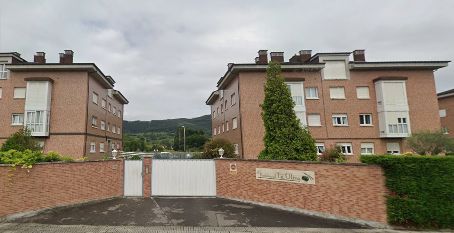 Vista exterior de Piso en venta en Villaviciosa con Calefacción y Parquet