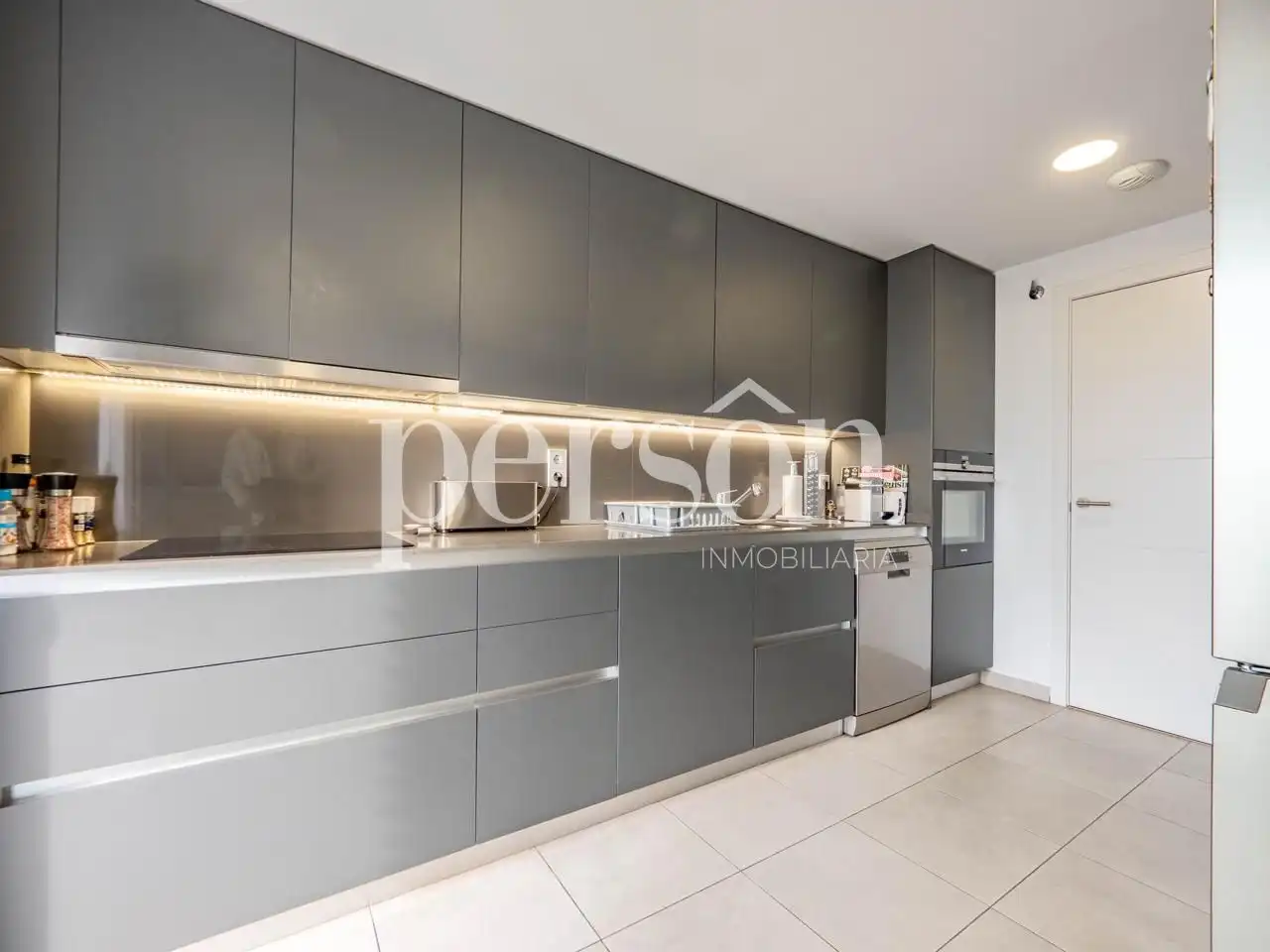 Cocina de Piso en venta en Valencia con Aire acondicionado, Calefacción y Balcón