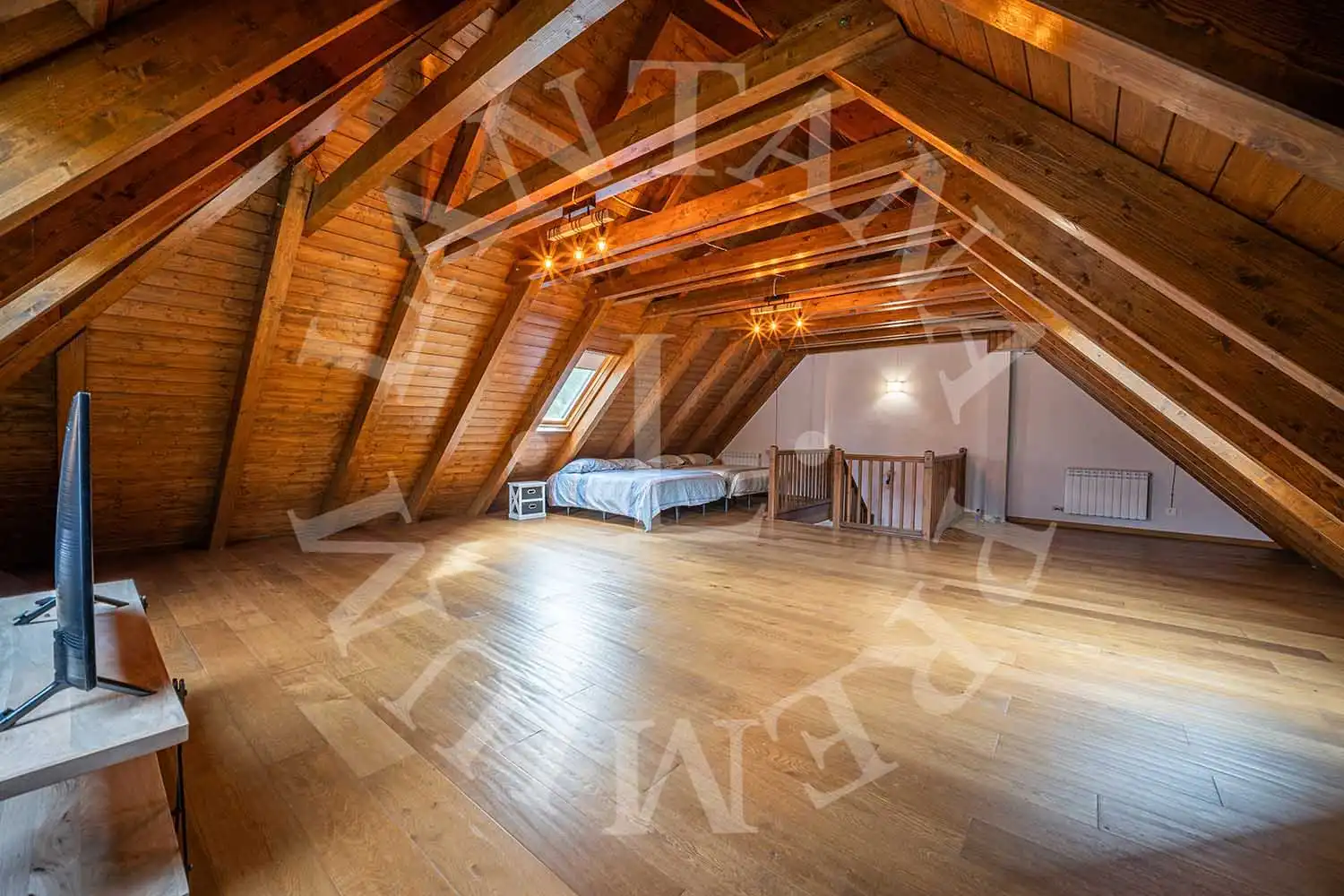 Habitación de Casa adosada en venta en Vielha e Mijaran con Calefacción, Jardín privado y Parquet