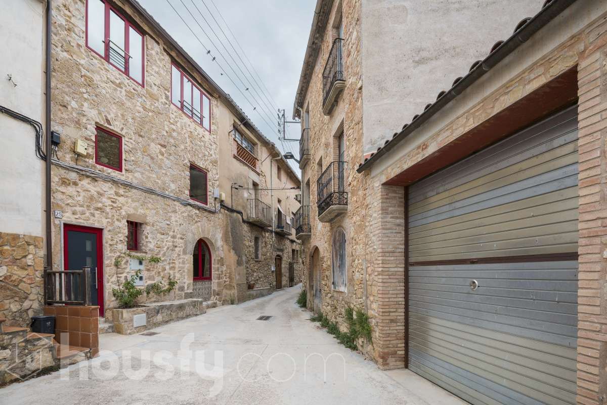 Vista exterior de Dúplex en venta en La Torre de Claramunt con Terraza