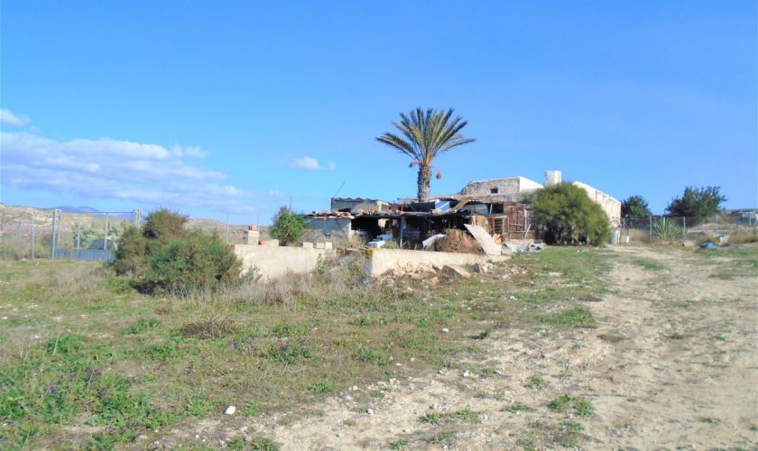 Casa o xalet en venda en Níjar amb Jardí privat, Terrassa i Moblat