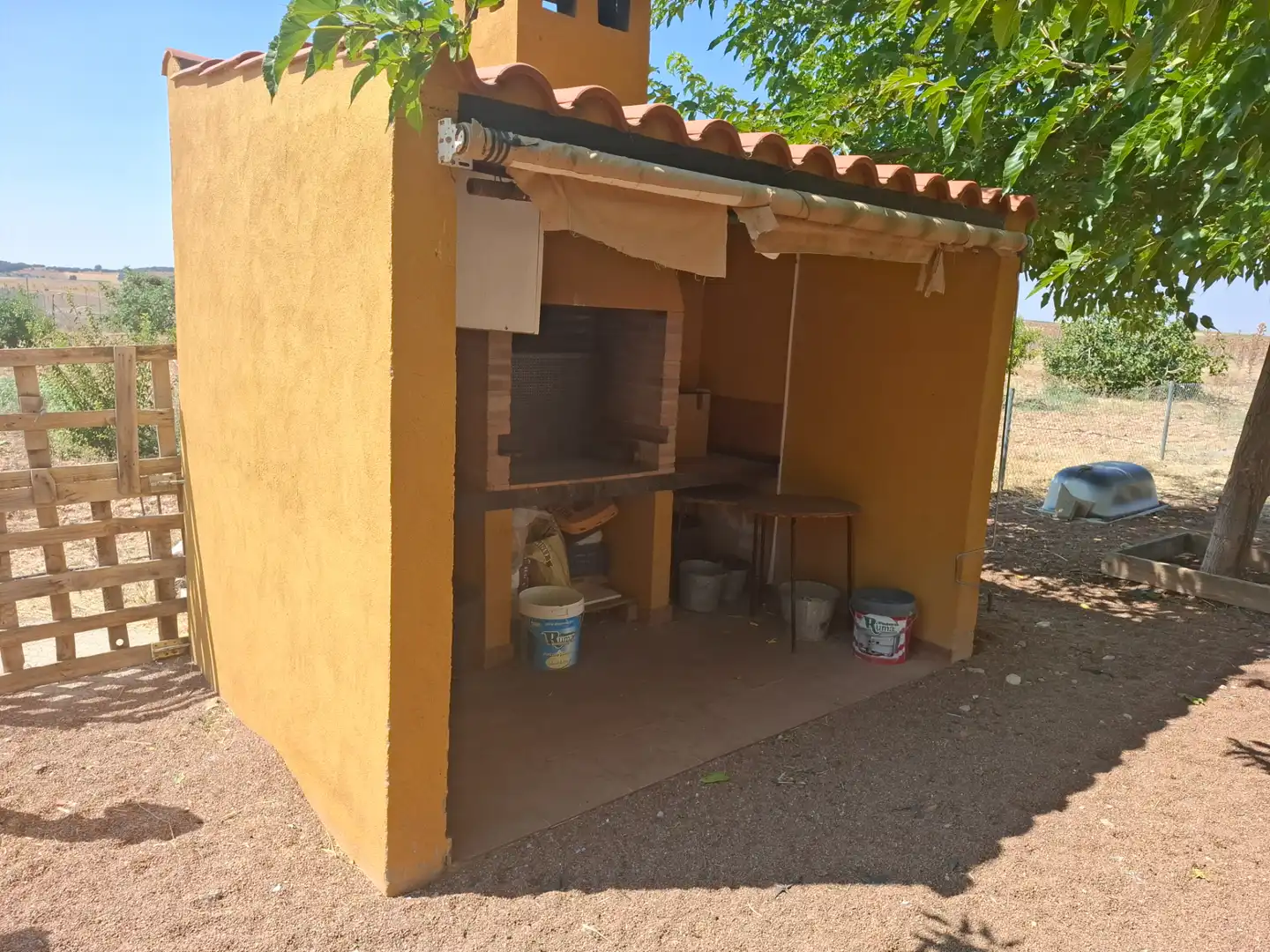 Cuina de Finca rústica en venda en Fernán Caballero amb Aire condicionat, Calefacció i Traster