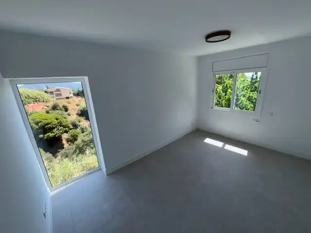 Bedroom of Houses for sale in Sant Cebrià de Vallalta  with Air Conditioner, Heating and Private garden