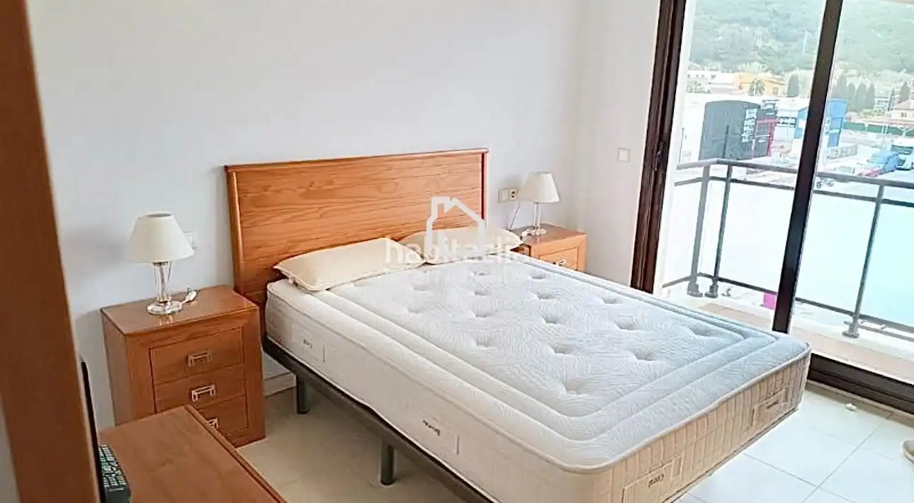Schlafzimmer von Maisonette zum Verkauf in Lloret de Mar mit Klimaanlage, Heizung und Terrasse