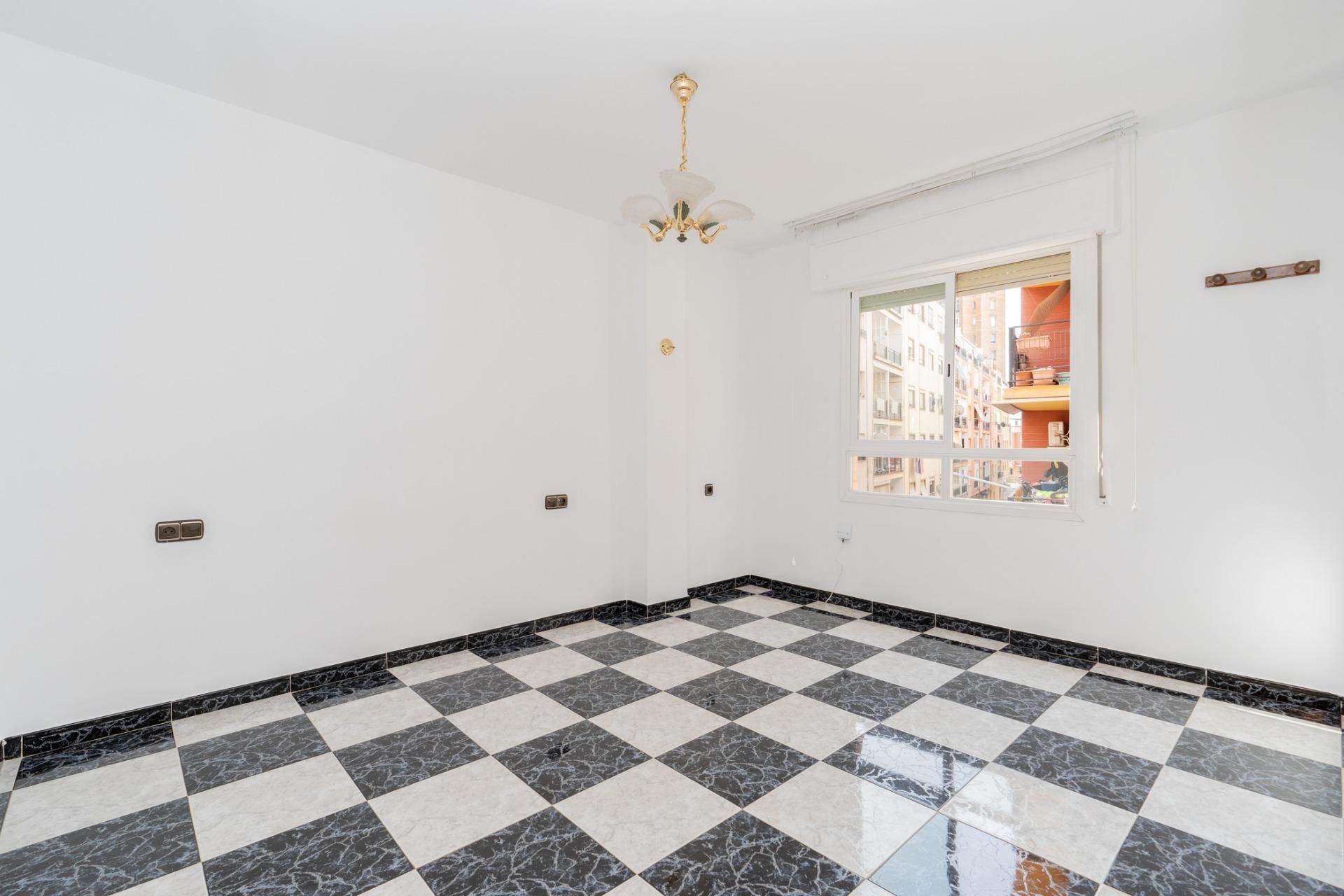 Piso en venta en Calle ALFEREZ GARCIA VILLATORO, 14, Motril  ciudad, Motril