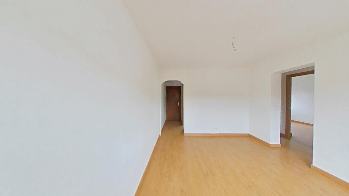 Flat for sale in  Madrid Capital  with Heating