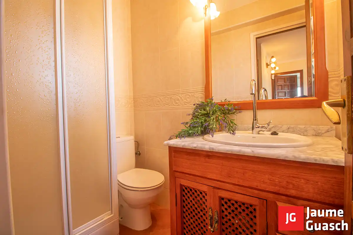 Badezimmer von Wohnung zum Verkauf in Torredembarra