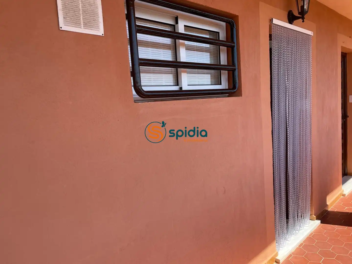 Vista exterior de Apartamento de alquiler en Águilas con Balcón