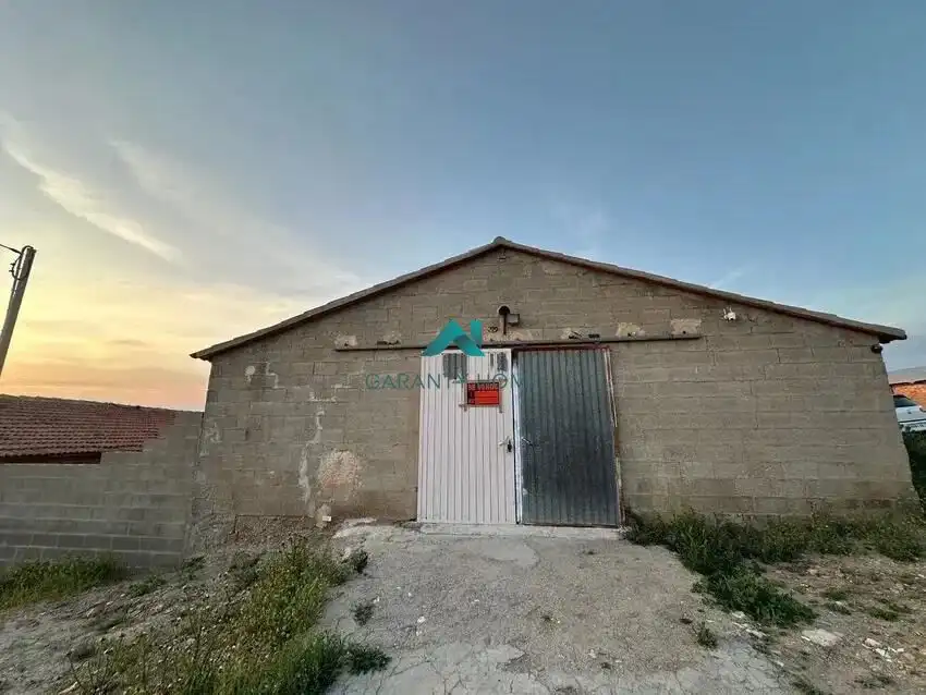 Vista exterior de Nave industrial en venta en Arbeca