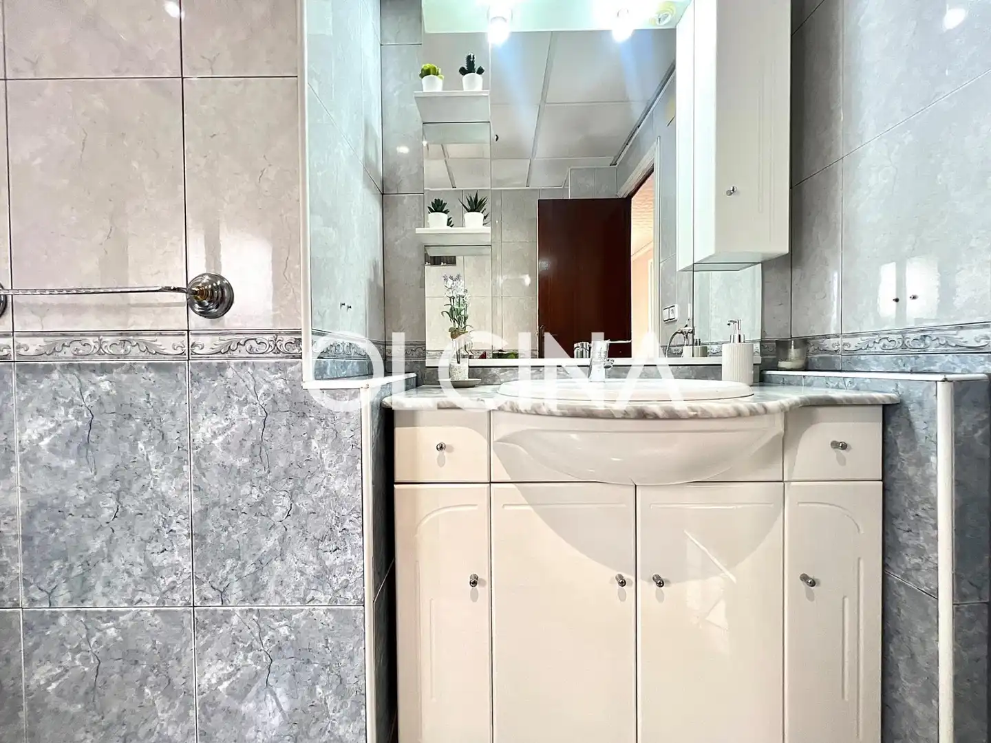 Baño de Piso en venta en Ibi con Aire acondicionado y Calefacción
