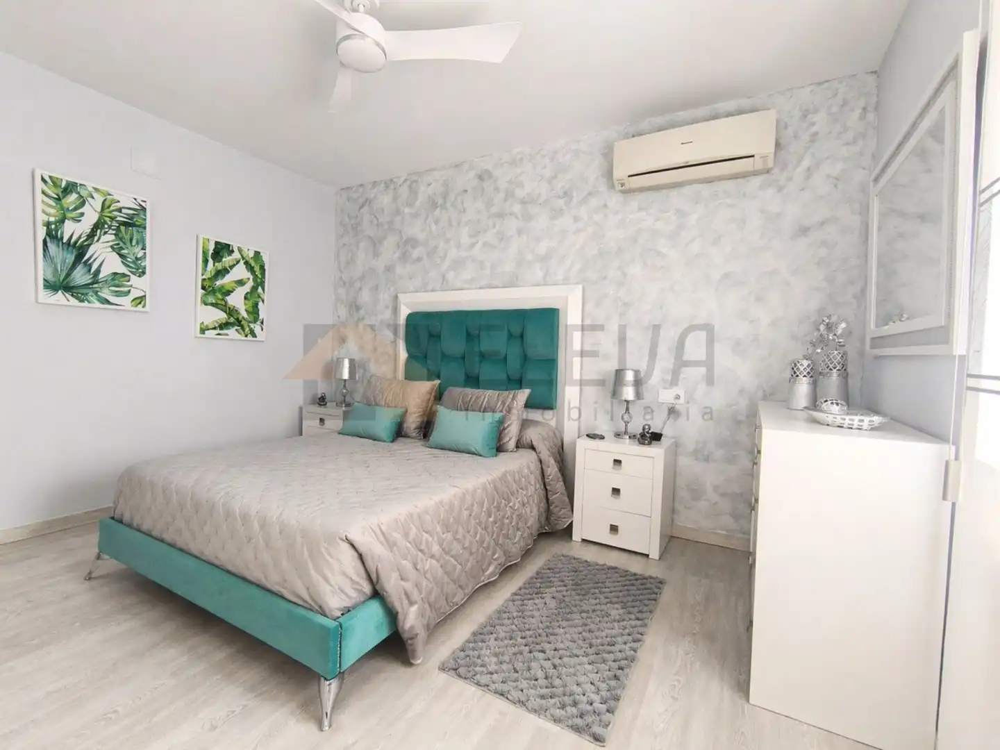 Bedroom of Attic for sale in La Roda  with Heating, Terrace and Storage room