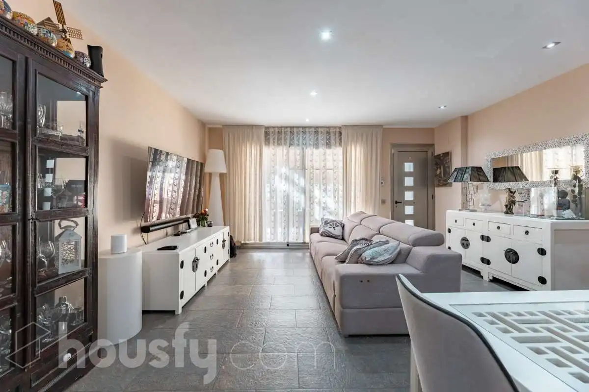 Terraced house with terrace for sale in Saligar ., imagen 7