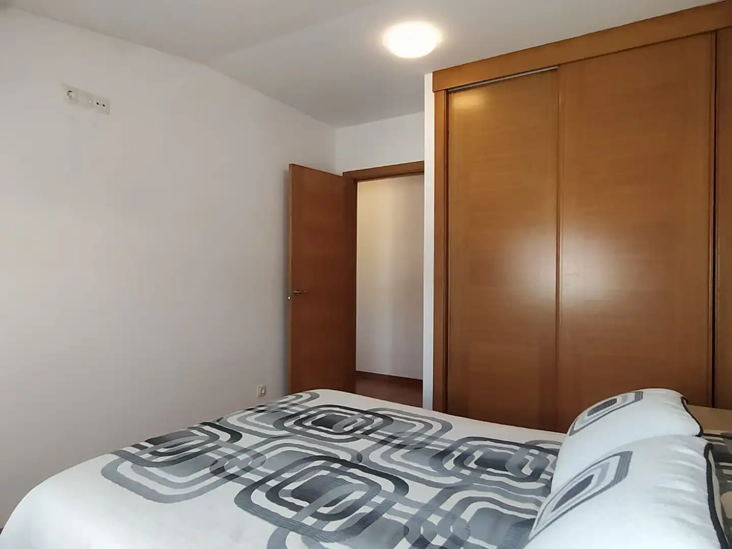 Habitación de Ático en venta en Cariño con Parquet, Amueblado y Horno