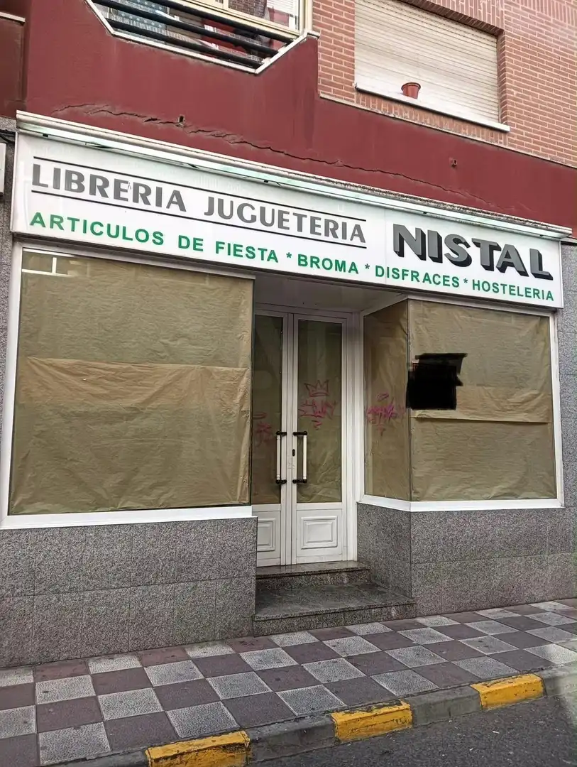 Local comercial en venta en La Bañeza