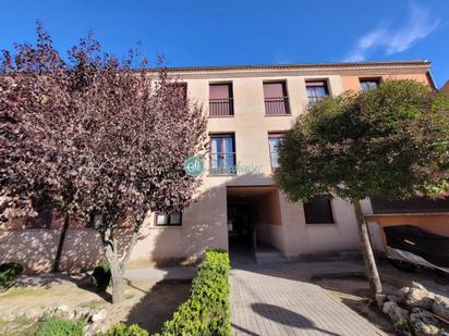 Exterior view of Flat for sale in Palazuelos de Eresma  with Heating, Storage room and Community pool