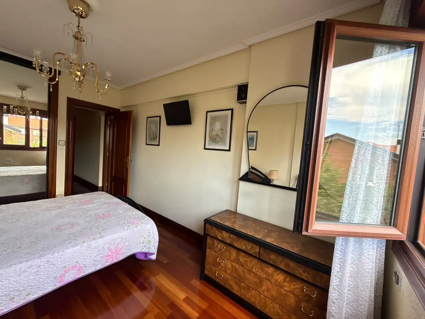 Habitación de Piso en venta en Getxo  con Calefacción y Balcón