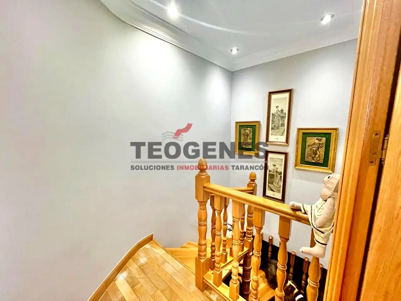 Maisonette zum Verkauf in Tarancón mit Klimaanlage, Heizung und Terrasse