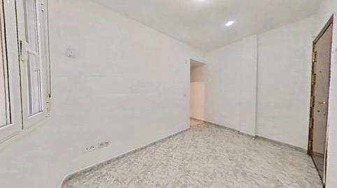 Foto 4 de Piso de alquiler en Vista Alegre, Madrid