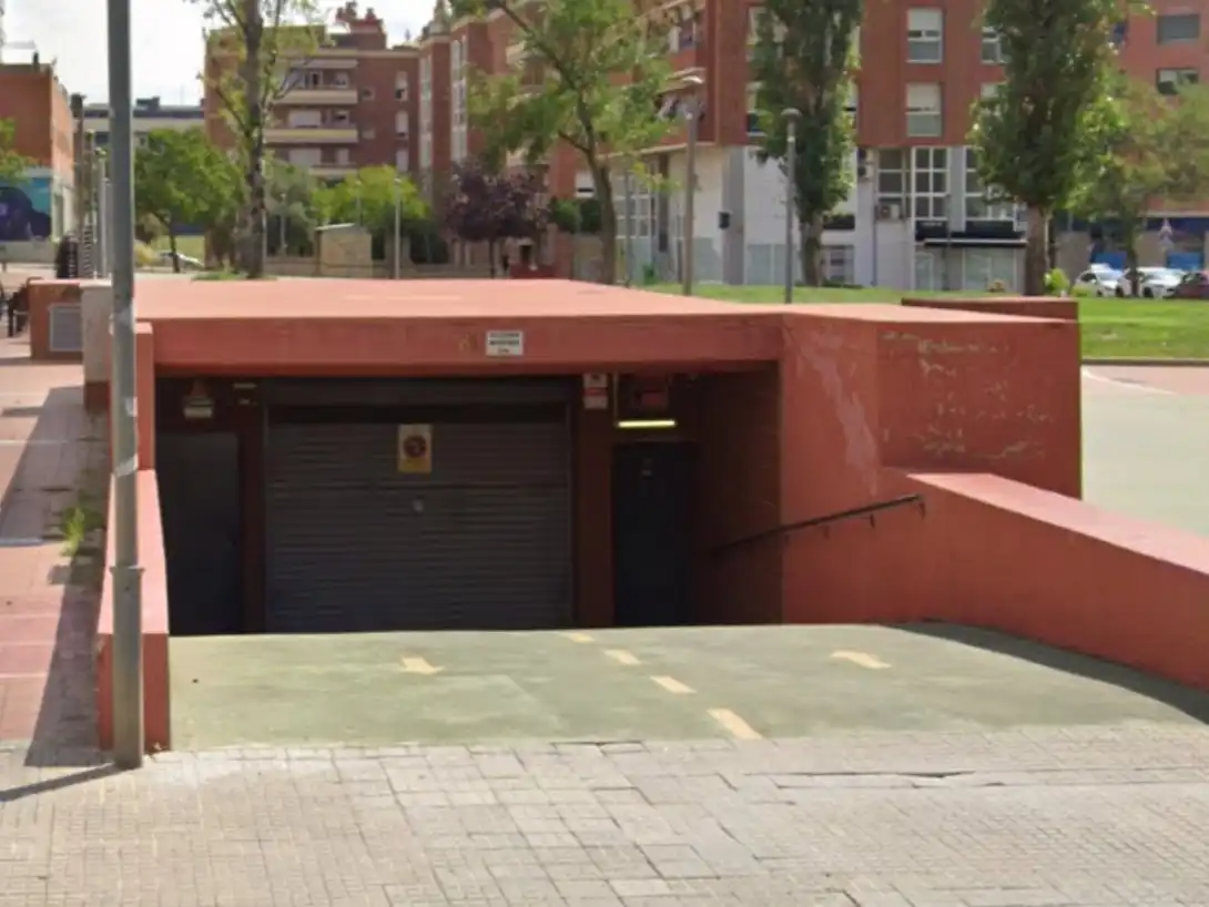 Parking of Garage for rent in Terrassa