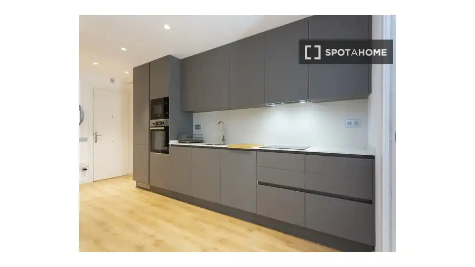 Flat with terrace to rent in Ciutat Vella, imagen 8