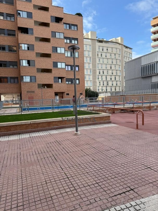 Swimming pool of Flat for sale in  Zaragoza Capital  with Heating, Terrace and Swimming Pool