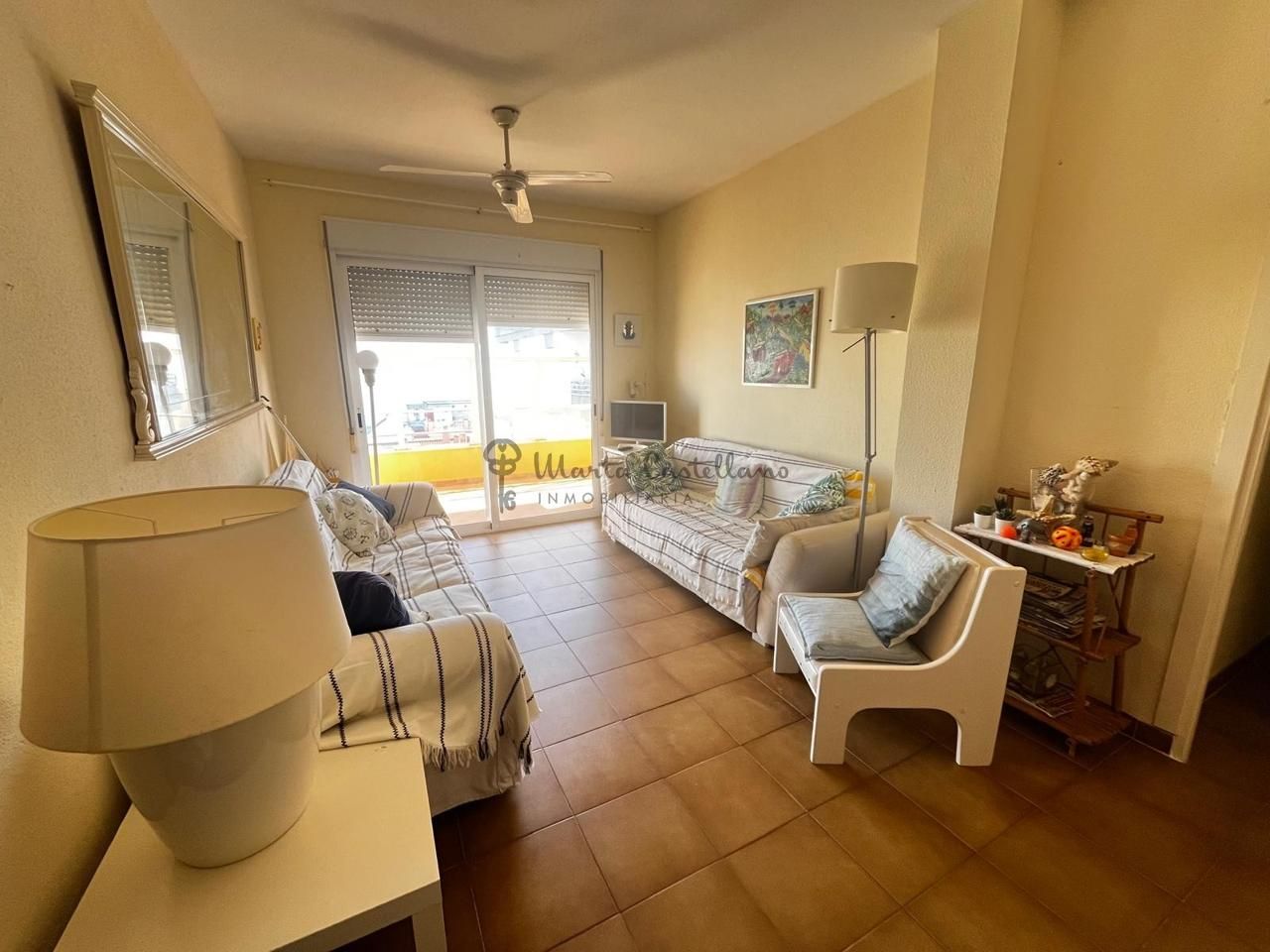 Living room of Flat for sale in Rota  with Terrace and Furnished