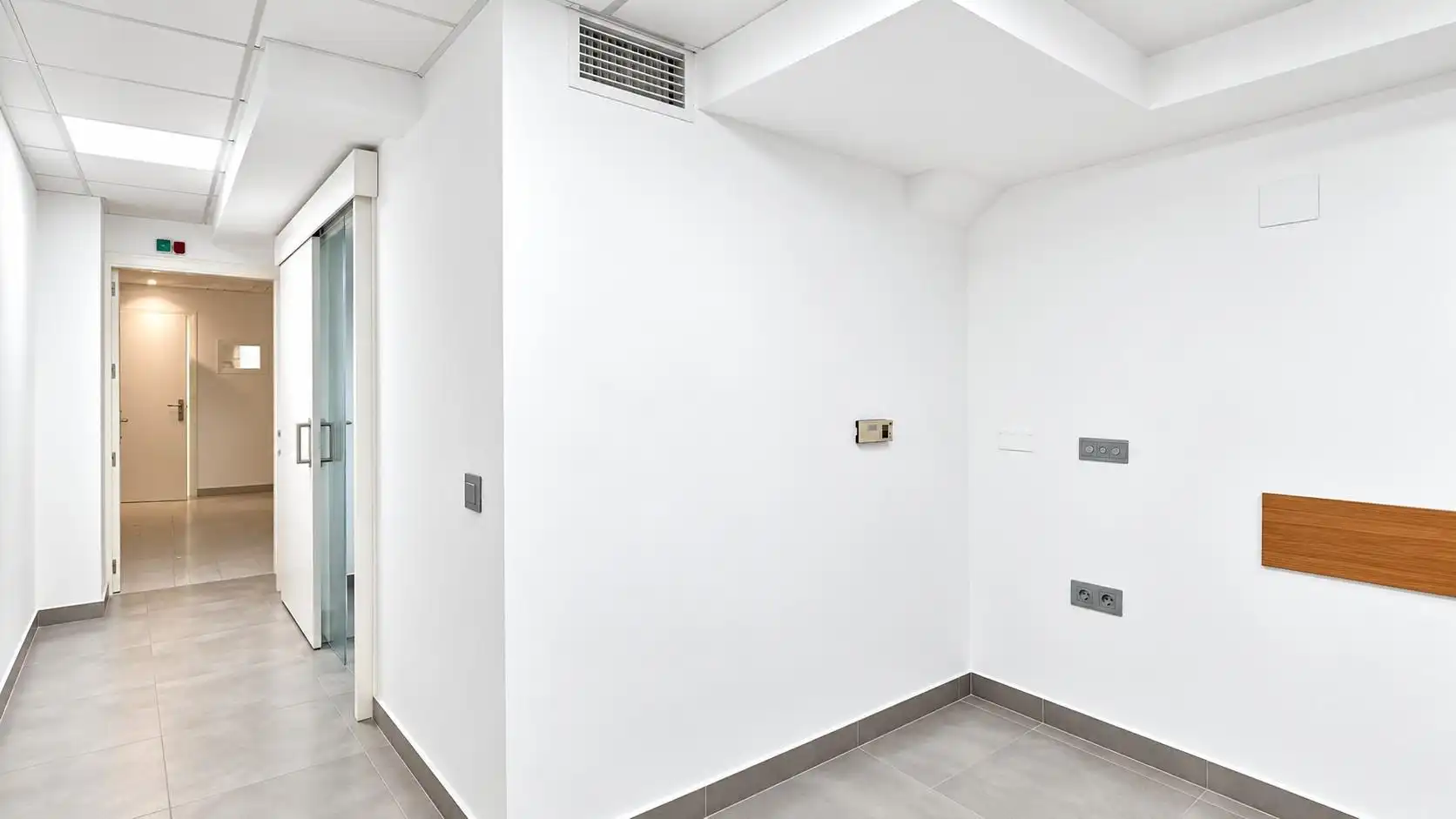 Business premises for sale in Calle LIMON, imagen 23