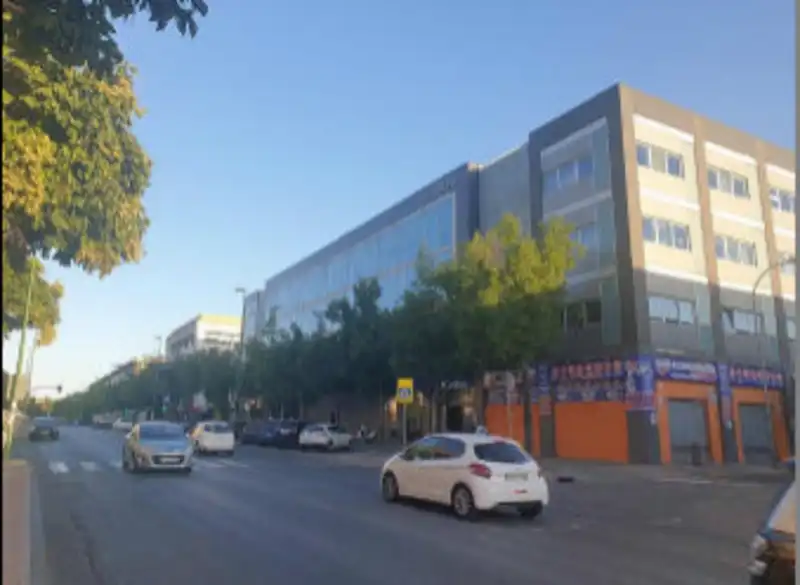 Office for sale in DE HYTASA ( EDIFICIO TIGESA), El Plantinar – Avda. La Paz - El Juncal