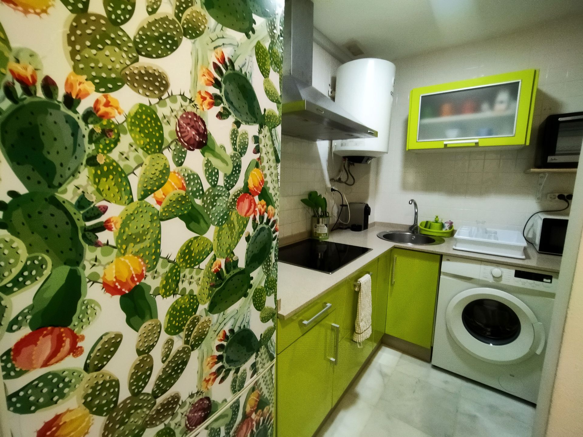 Kitchen of Flat to rent in  Cádiz Capital  with Air Conditioner, Furnished and Oven
