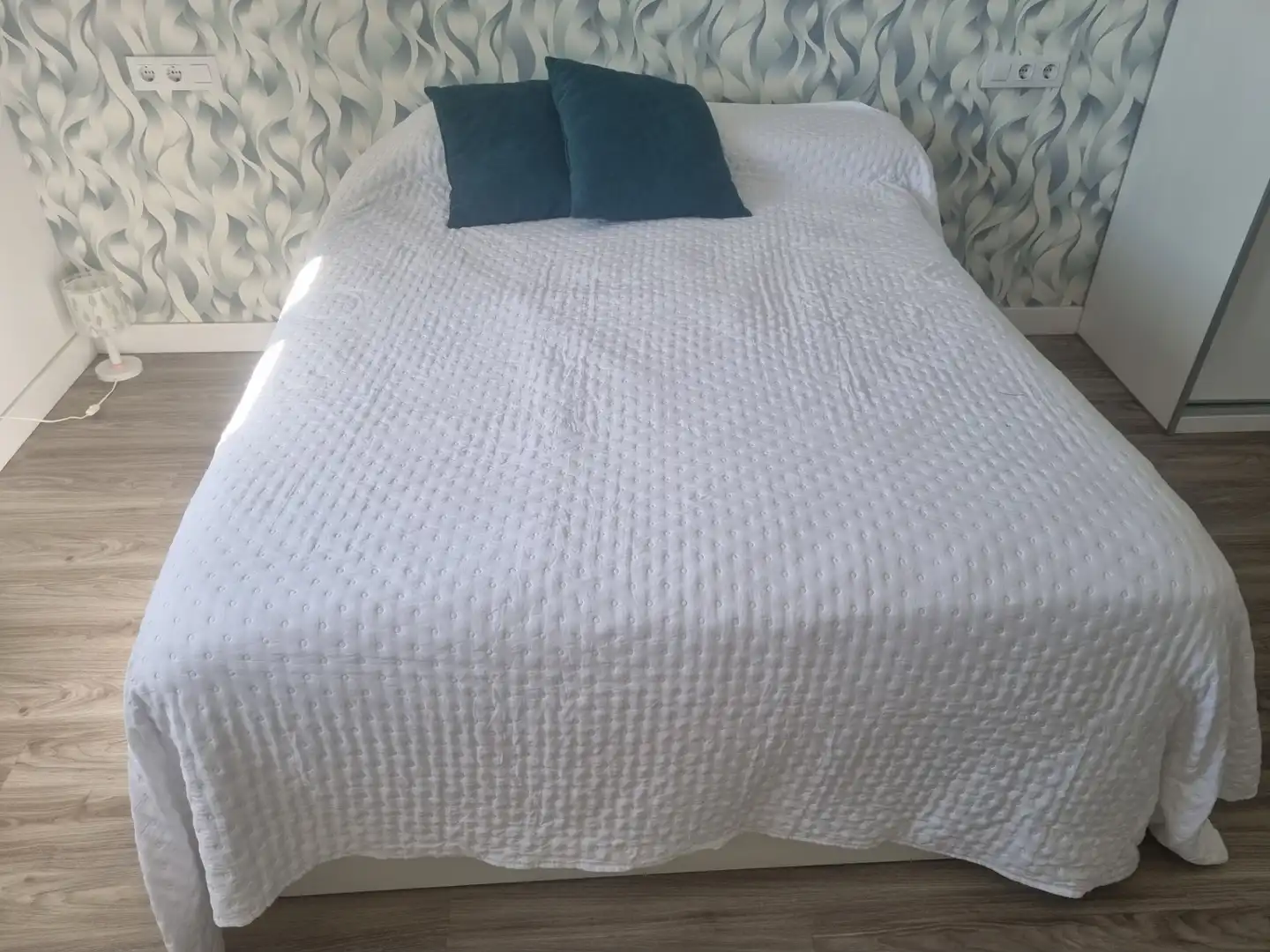 Habitación de Casa adosada de alquiler en San Fernando con Aire acondicionado, Calefacción y Jardín privado