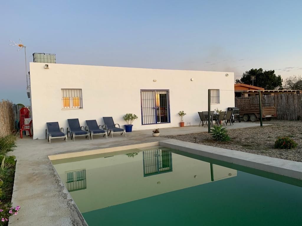 Swimming pool of House or chalet for sale in Chiclana de la Frontera  with Storage room and Swimming Pool