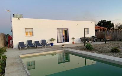 Piscina de Casa o xalet en venda en Chiclana de la Frontera amb Traster i Piscina