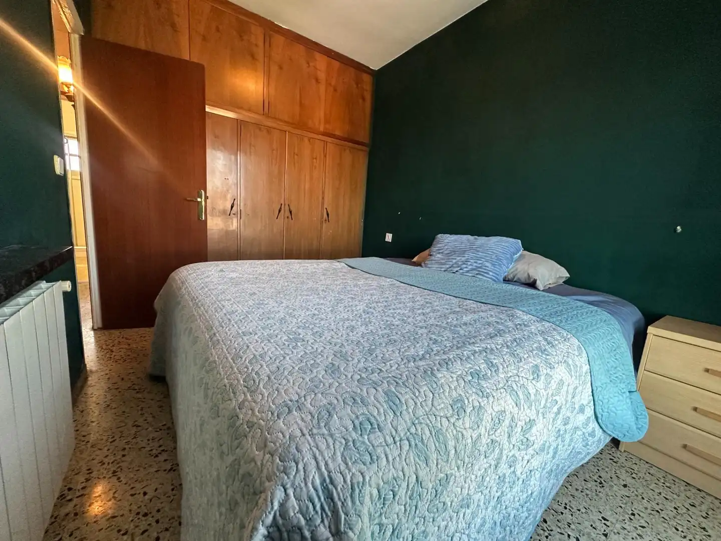 Habitación de Piso en venta en Sabadell con Aire acondicionado, Calefacción y Balcón