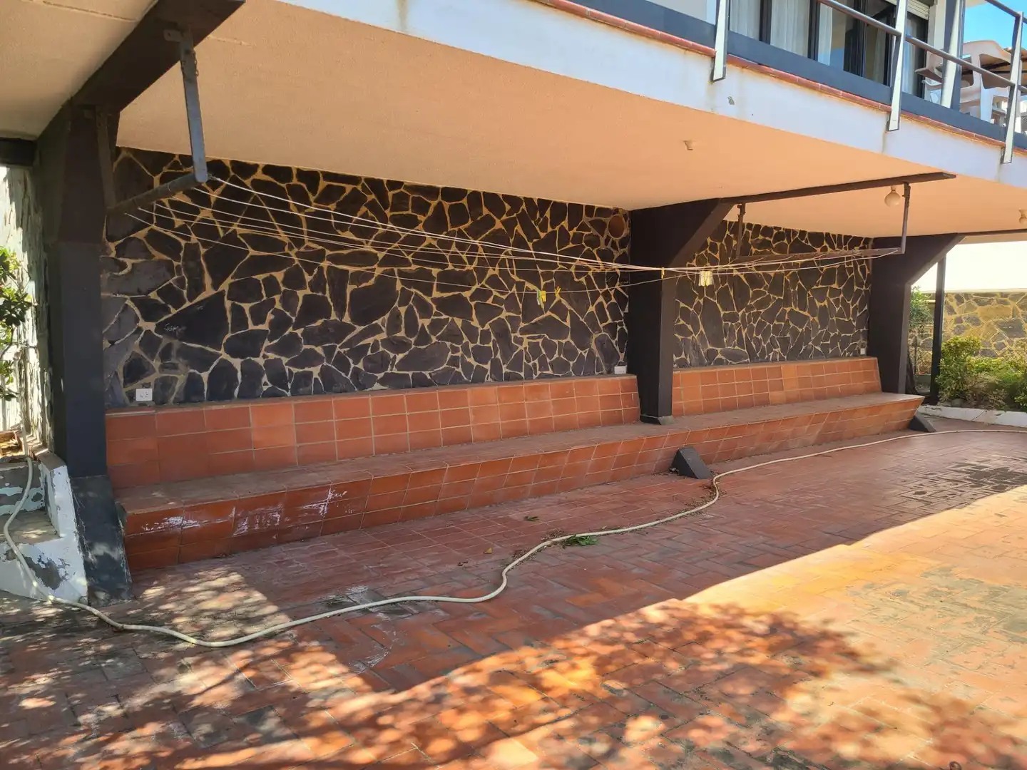 Vista exterior de Casa o xalet en venda en Llançà amb Calefacció, Terrassa i Traster