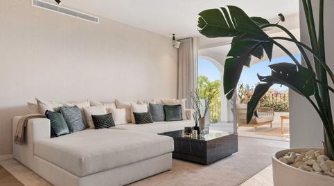 Foto 2 de Casa adosada en venda a Carretera Istán, Km. 2, Nagüeles Alto, Marbella