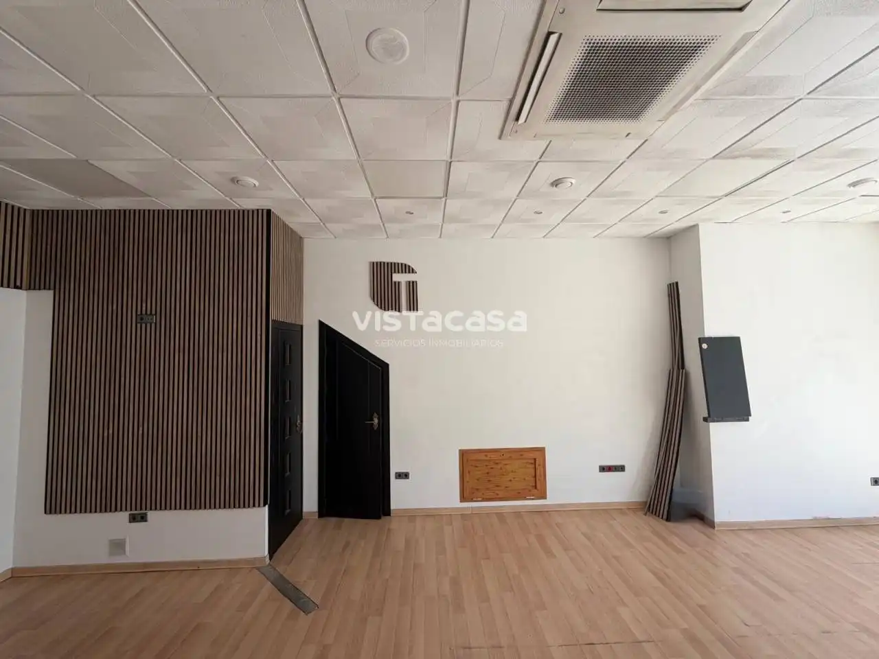 Local comercial de lloguer a Calle Benajete, imagen 4