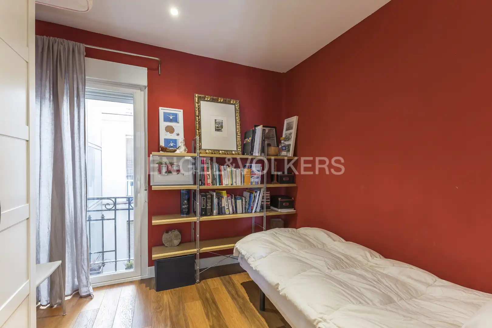 Bedroom of Flat for rent in Madrid  with Air Conditioner and Heating