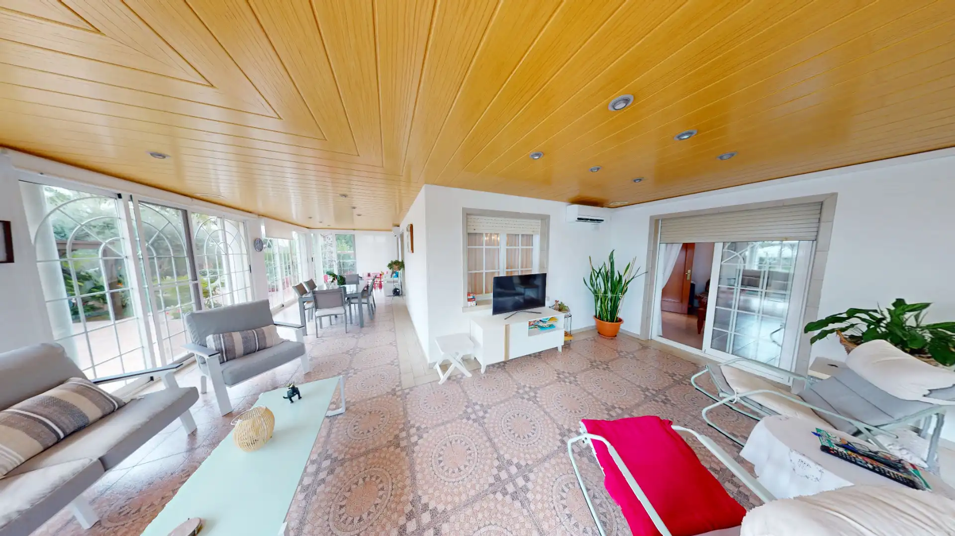 Sala d'estar de Casa o xalet en venda en Elche / Elx amb Aire condicionat, Calefacció i Jardí privat
