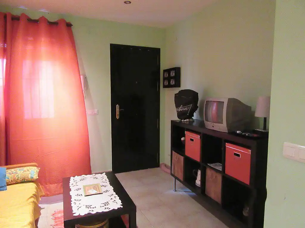 Dormitori de Apartament en venda en Bollullos Par del Condado amb Traster