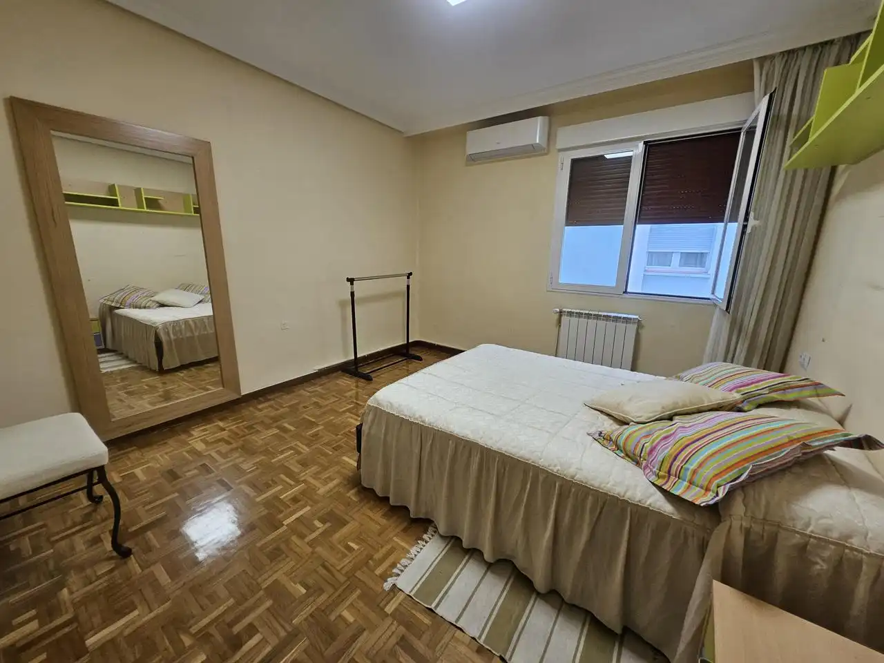 Dormitori de Pis en venda en Burlada / Burlata amb Aire condicionat, Calefacció i Parquet