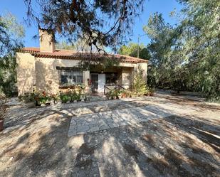 Vista exterior de Casa o xalet en venda en Lorca amb Calefacció, Traster i Piscina